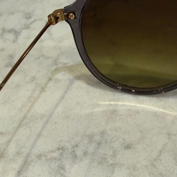 Ray-Ban Metallic Purple Sunglasses - Picture 6 of 7